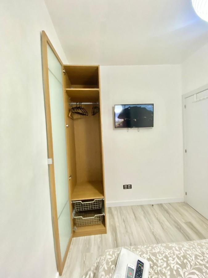 Piramides 1 Apartment Madri Exterior foto